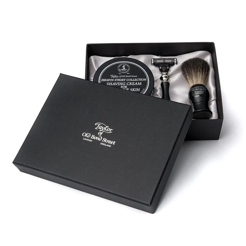 Pure Badger Shaving Brush, Razor Mach3 Victorian & Shavingcream JS 20205