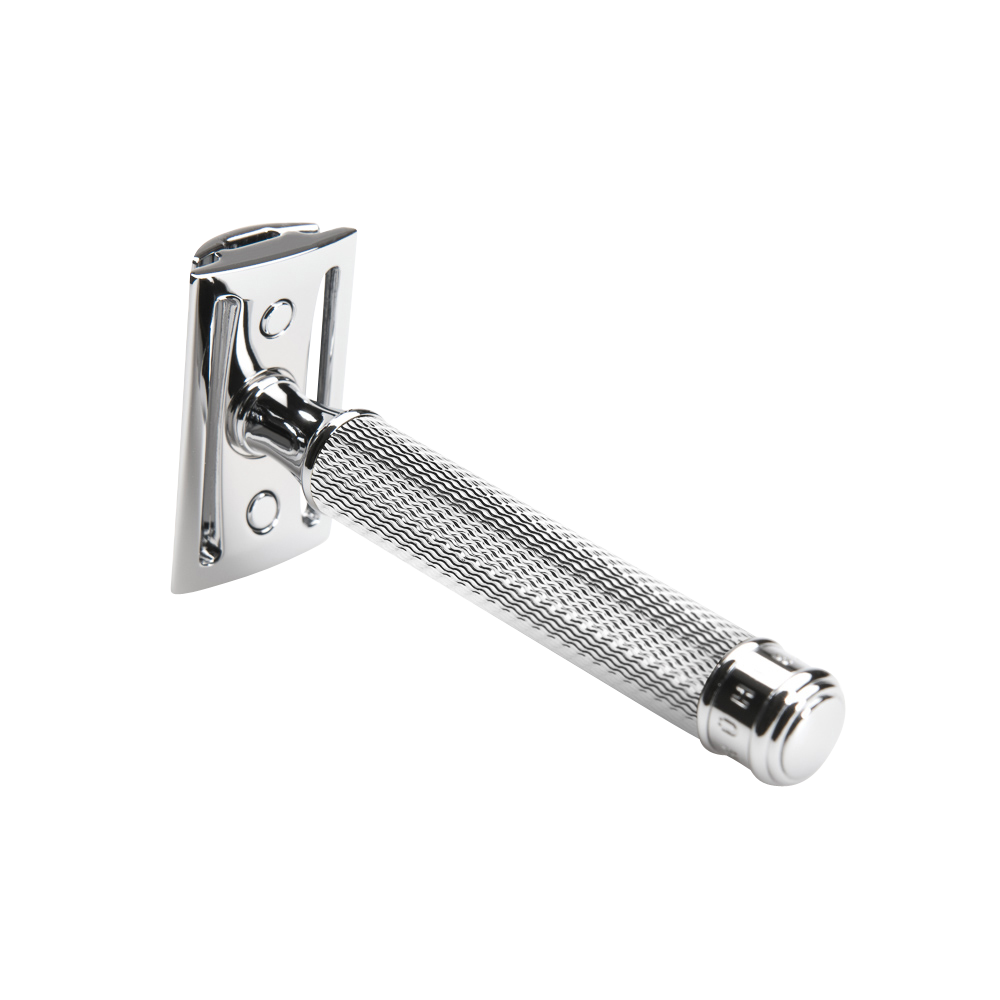 TRADITIONAL Brilliant chrome plated Safety Razor, closed comb